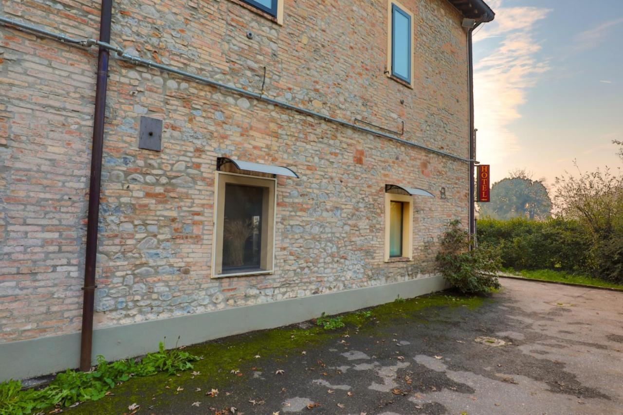 Villa D&D Parma Eksteriør billede
